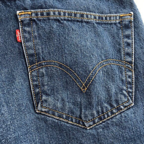Vintage Levis Mens 560 Jeans Size 34x30 Comfort Fit Straight Leg Blue Denim Casu - Picture 14 of 16